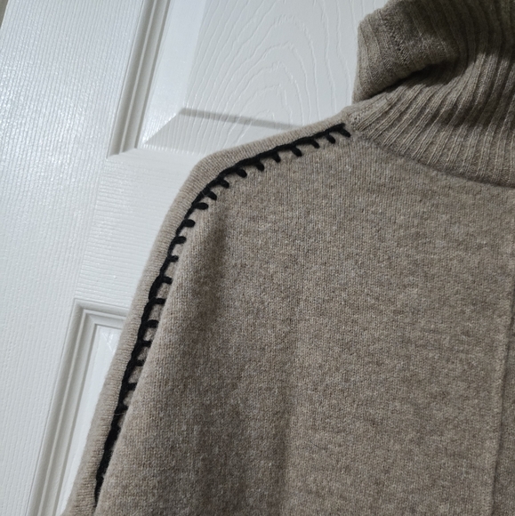 Zadig & Voltaire Alma Give Me Love Oversized Turtleneck Sweater, 100% Wool, EUC! - Picture 12 of 15